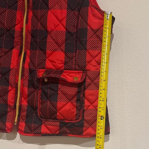 St. John's Bay Checkered Red and Black Vest - Picture 2 of 6